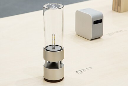 Photo of the glass sound speaker LSPX-S1