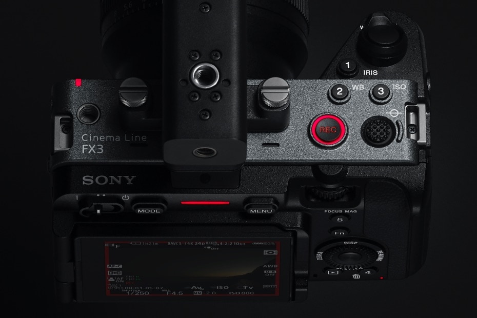 Photo of the top surface of the FX3