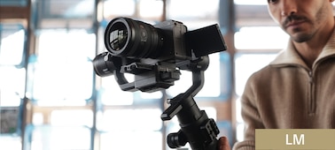 A usage image of with FX3 on a gimbal, with the FE 24-50mm F2.8 G lens attached