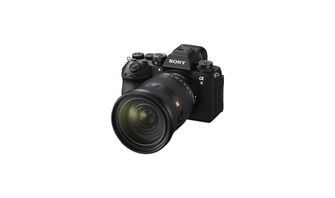 Image of the black camera front with SEL2470GM2 Lens